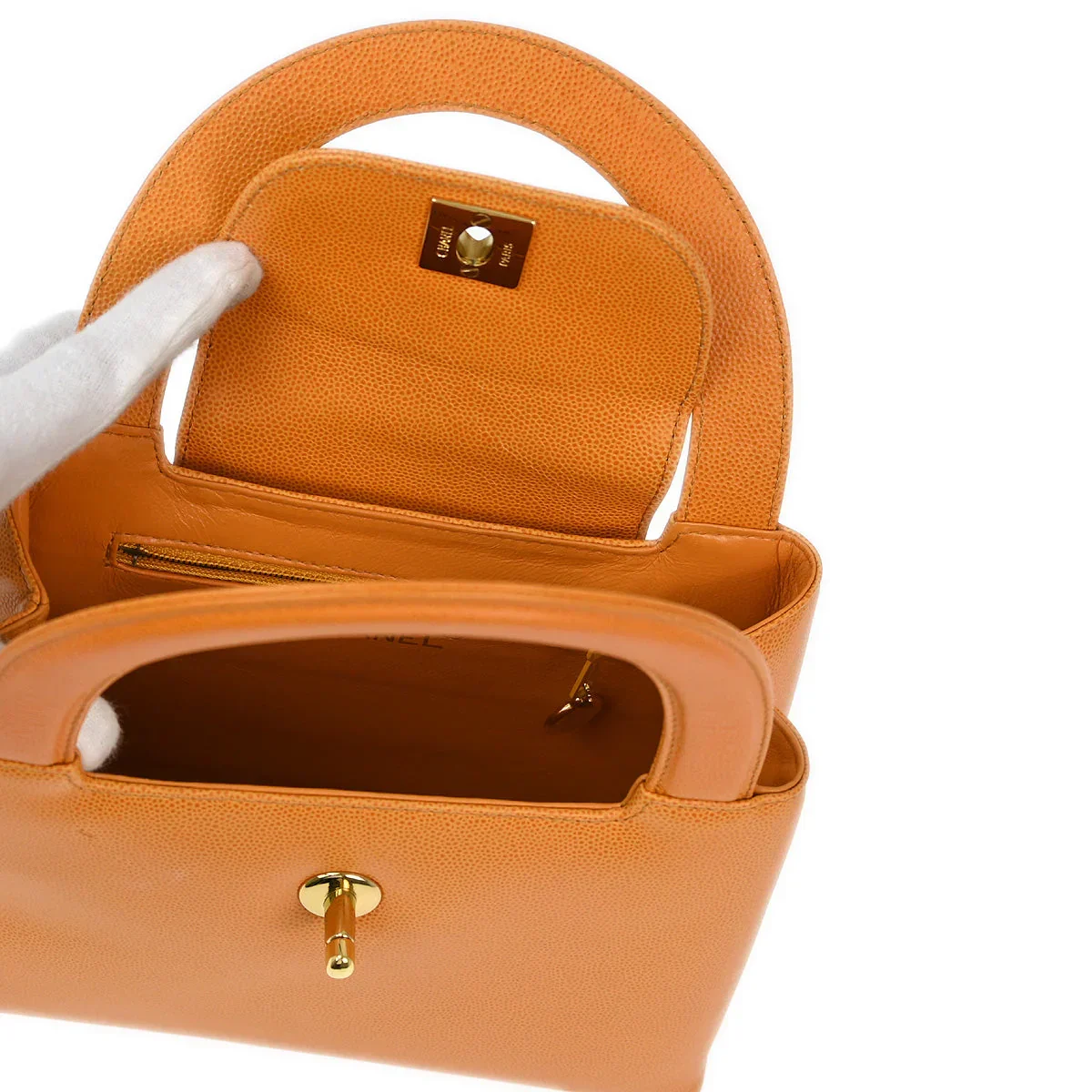 Chanel * 1997-1999 Orange Caviar Handbag - Image 7
