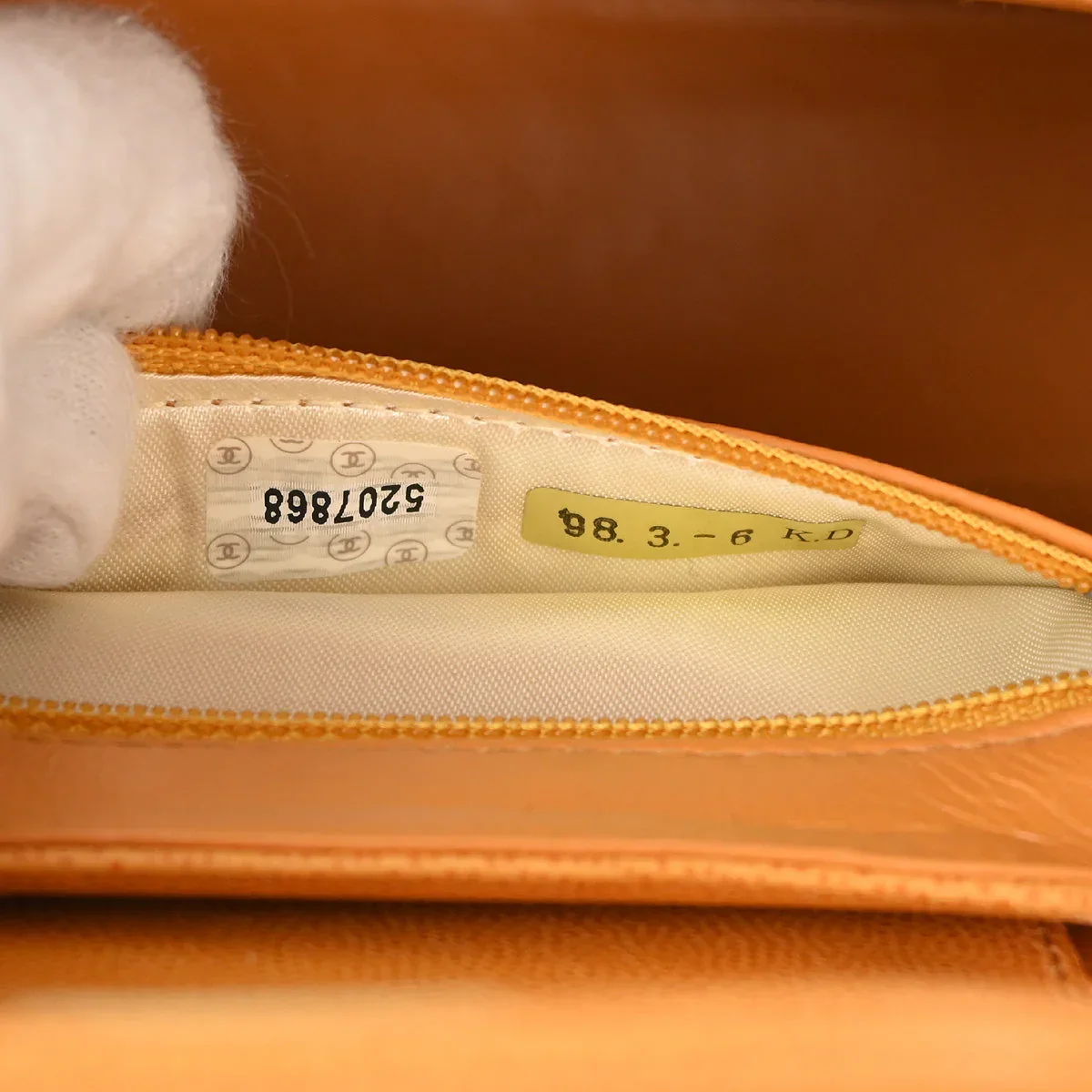 Chanel * 1997-1999 Orange Caviar Handbag - Image 9
