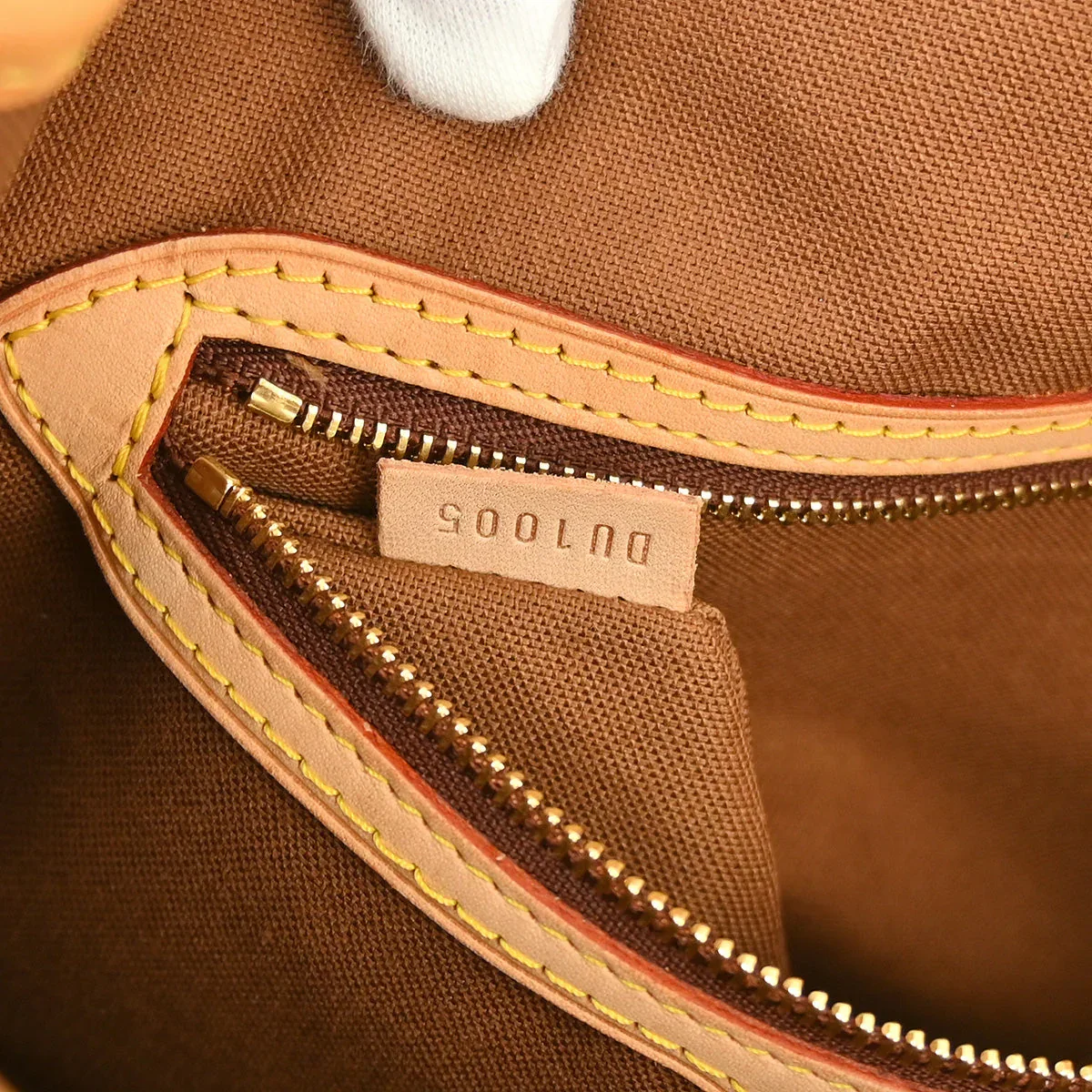 Louis Vuitton 2005 Monogram Batignolles Horizontal Tote Handbag M51154 - Image 9