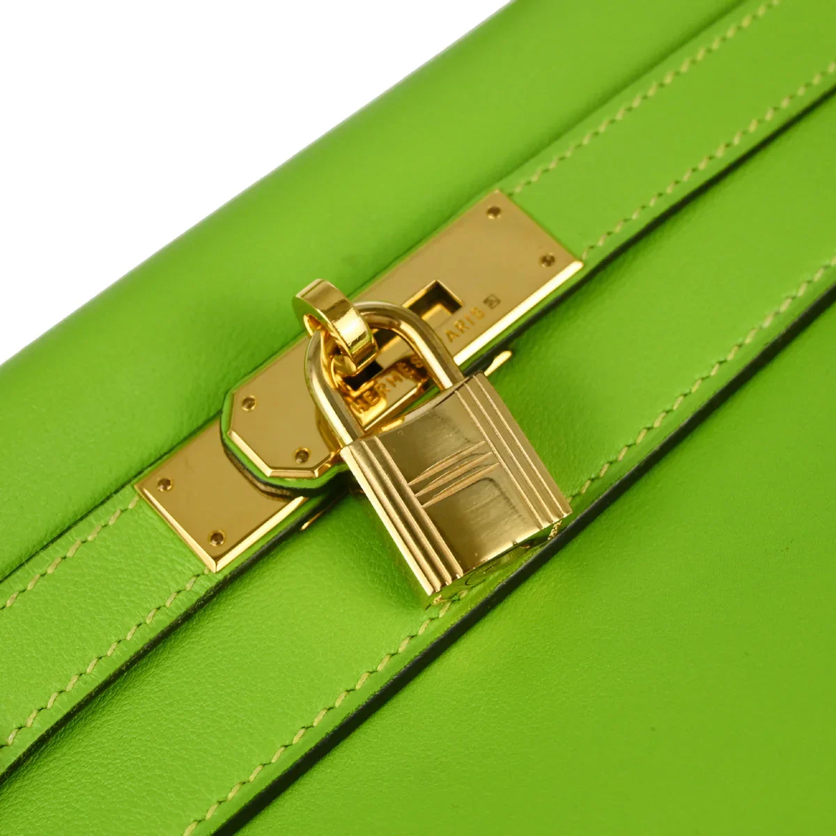 Hermes 1998 Apple Green Gulliver Kelly 28 Retourne 2way Shoulder Handbag - Image 4