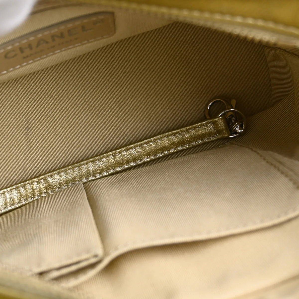 Chanel 2019 Gold Calfskin Small Gabrielle Shoulder Bag - Image 7