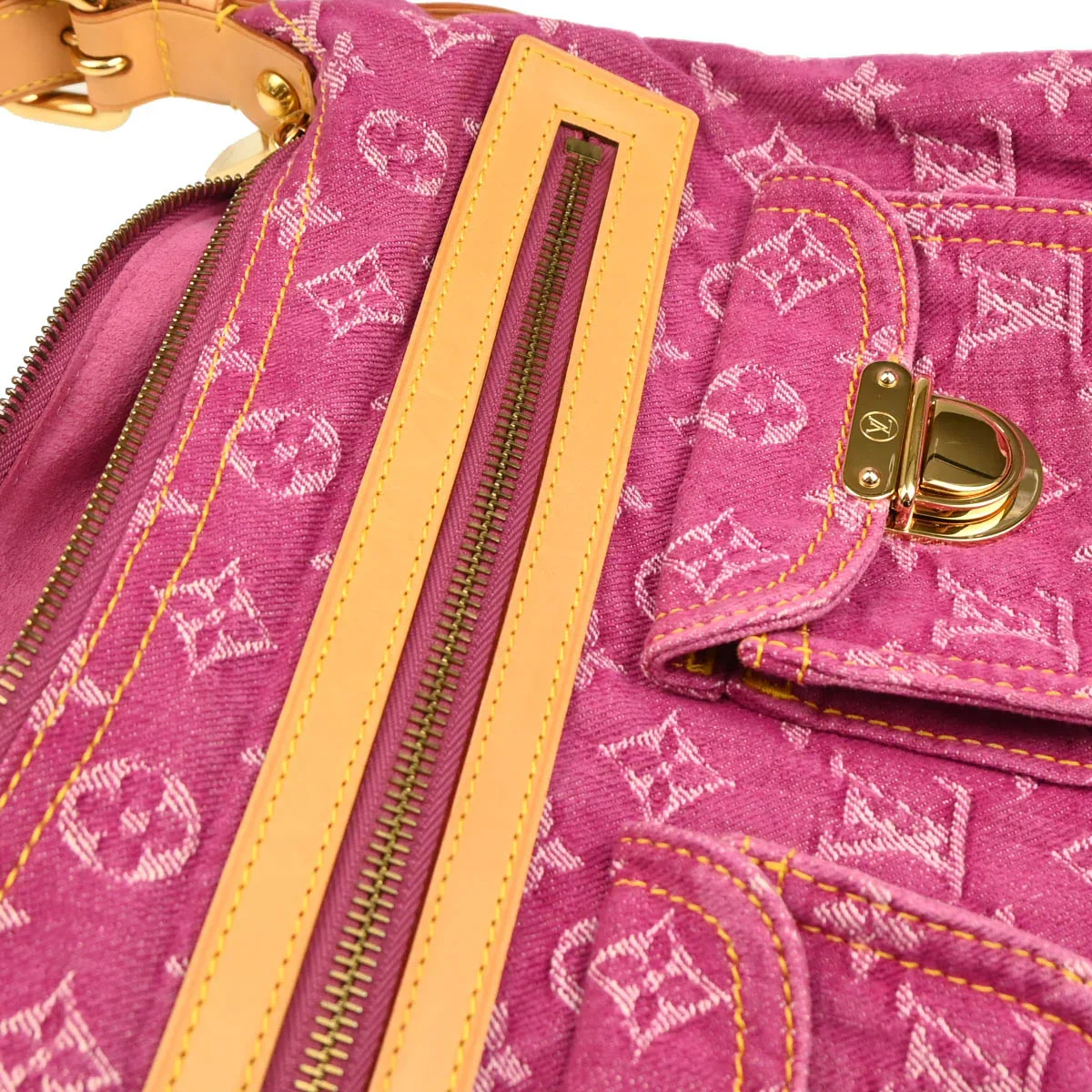 Louis Vuitton 2006 Pink Monogram Denim Baggy PM Shoulder Bag M95212 - Image 6