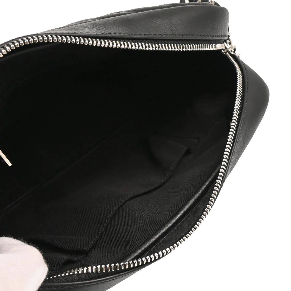 Chanel 2018 Black Lambskin Chevron Camera Bag Small - Image 4