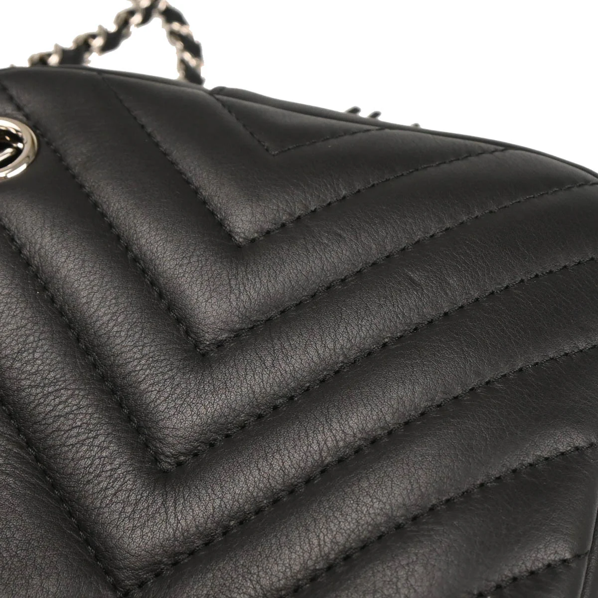 Chanel 2018 Black Lambskin Chevron Camera Bag Small - Image 6