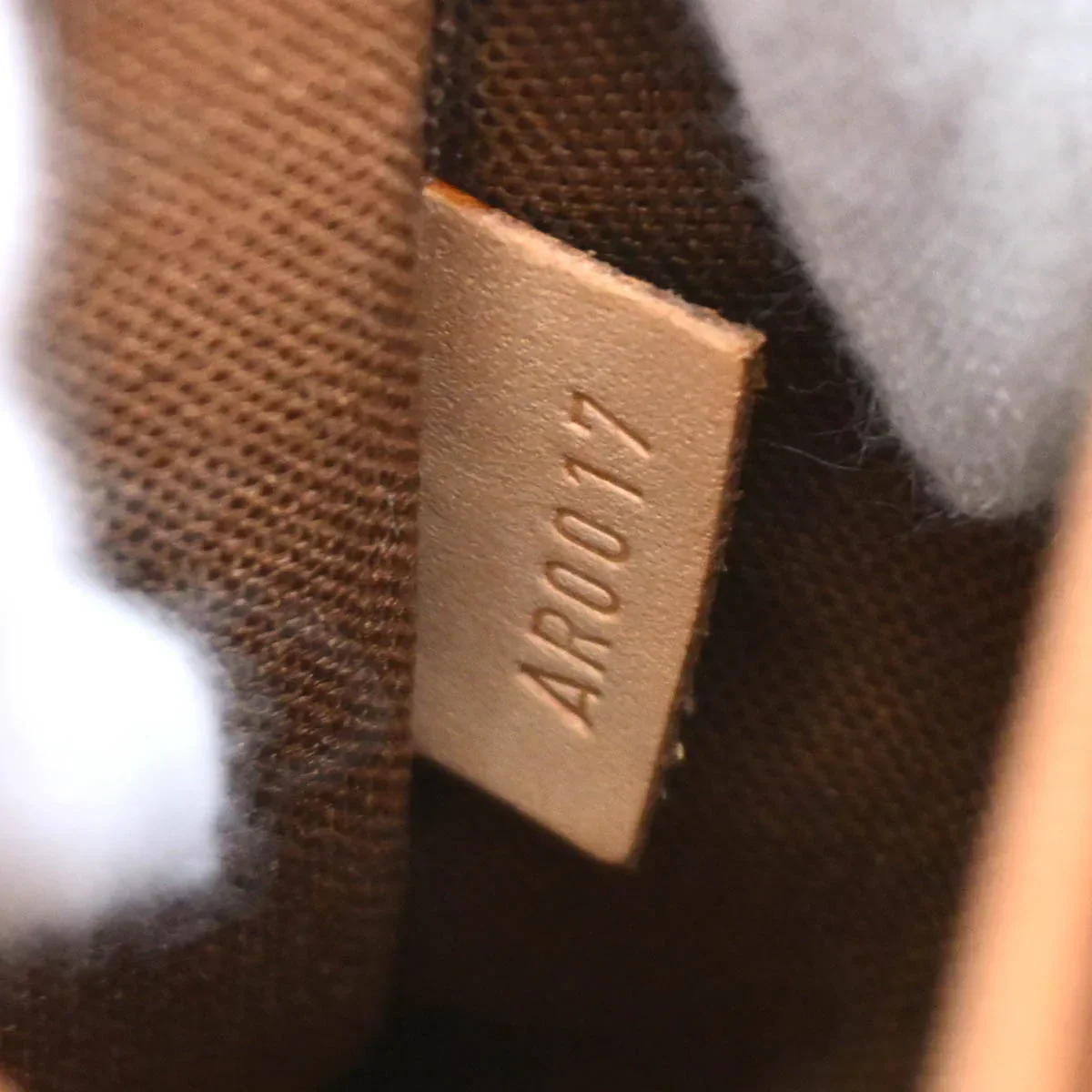 Louis Vuitton 2007 Monogram Riveting Handbag M40140 - Image 10